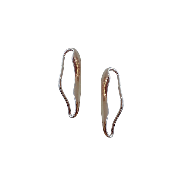 Brinco Médio Orgânico Prata Comprido BM2068