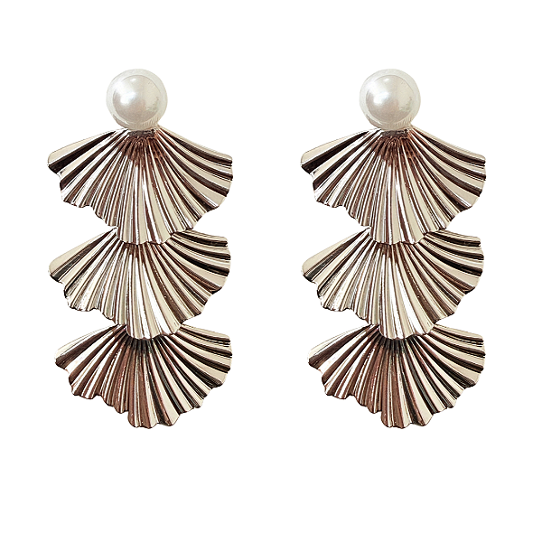 Brinco Pendurado Grande Prata Leques com Pérolas BG2151