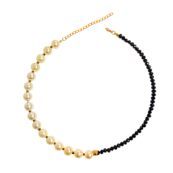 Colar Feminino Metade Pérolas e Metade Cristais Preto com Hematita Dourada