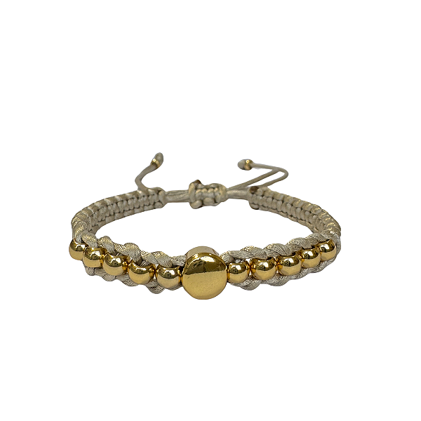 Pulseira Ajustável de Macramê Areia com Pingente e Entremeios Dourado
