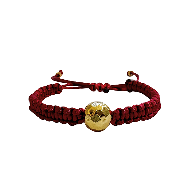 Pulseira Ajustável de Macramê Marsala com Esfera Orgânica Dourada 908P