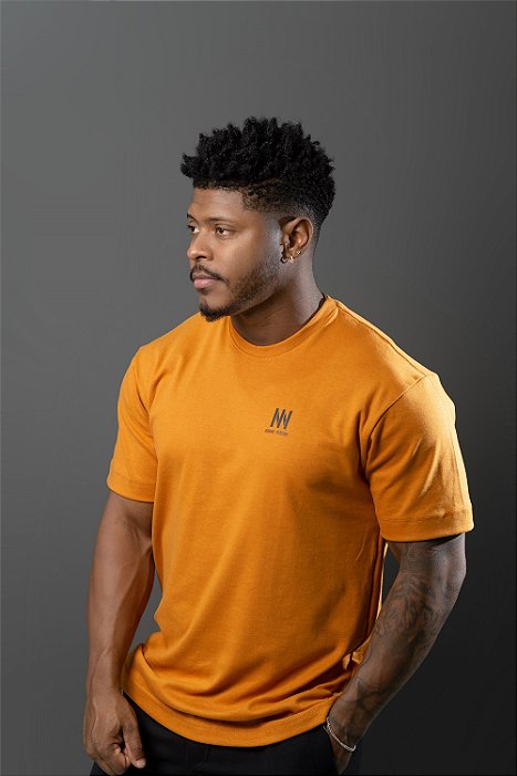 Camiseta Johnny Person de Malhão Amarula