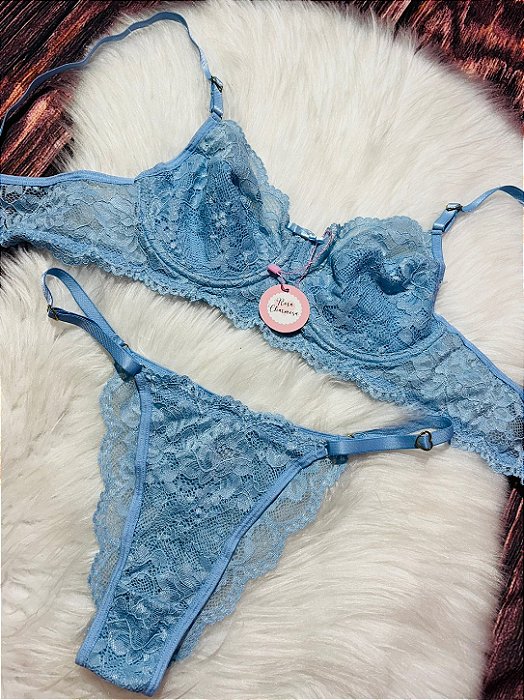 Conjunto de Renda Azul Clara Feminino