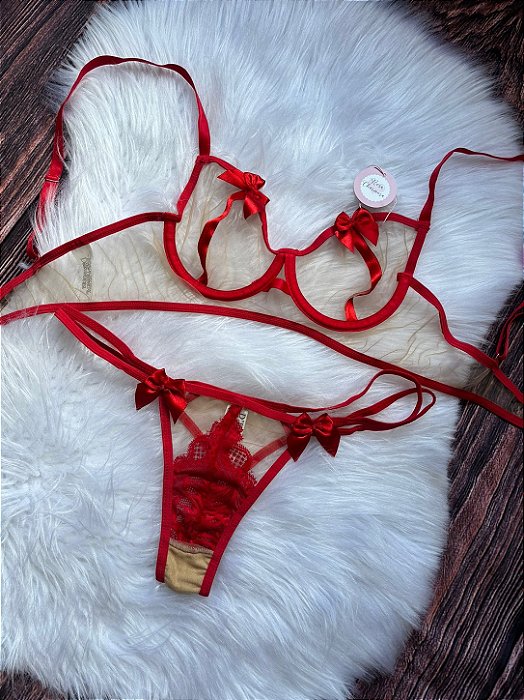 Conjunto de Tule Vermelho com Laços