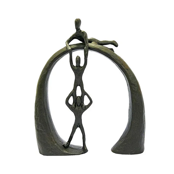 ESCULTURA MINIMALISTA TRIO NO ARCO EM METAL PRETO