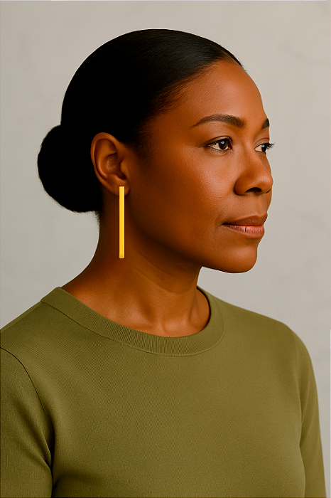 Brinco Barra Única Banhado Em Ouro Fosco – Minimalismo com Personalidade