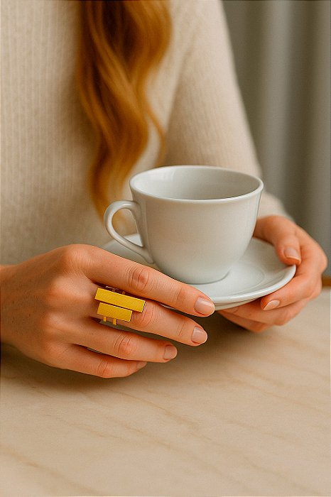 Anel Barra Dupla Irregular Banhado em Ouro - Minimalismo Sofisticado