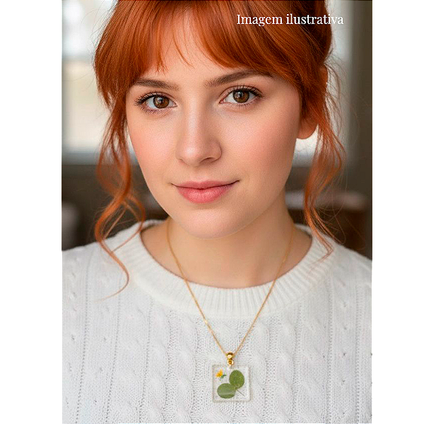 Colar Artesanal e Exclusivo com Plantas Naturais — Um Amuleto de Presença