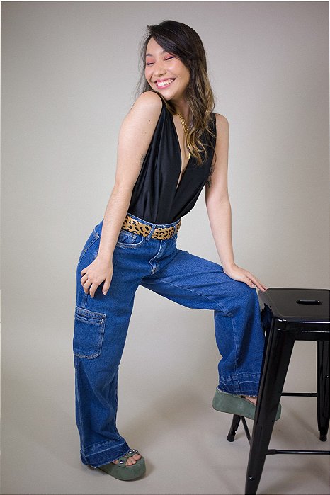 calça wide leg cropped
