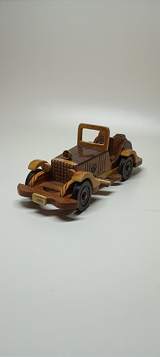 Miniatura de Carrinho de Madeira - 1956 Mercedes