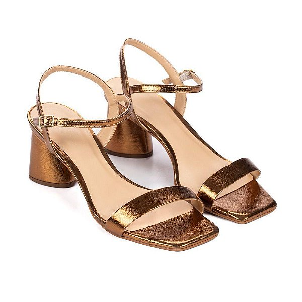 Sandália básica com salto oval bronze