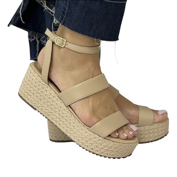 Sandália plataforma corda nude