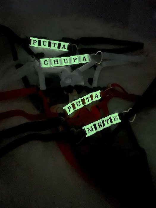 CALCINHA PRETA EM TULE FRASES BRILHA NO ESCURO- PRETA