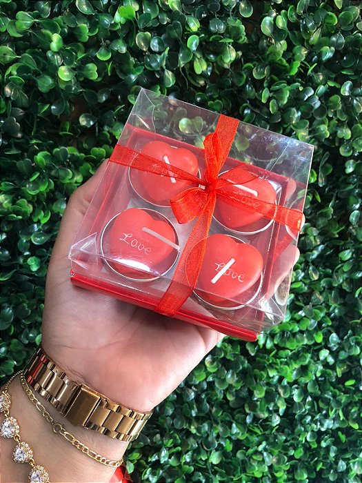 VELA AROMÁTICA LOVE KIT COM 4 VELAS FLUTUANTES