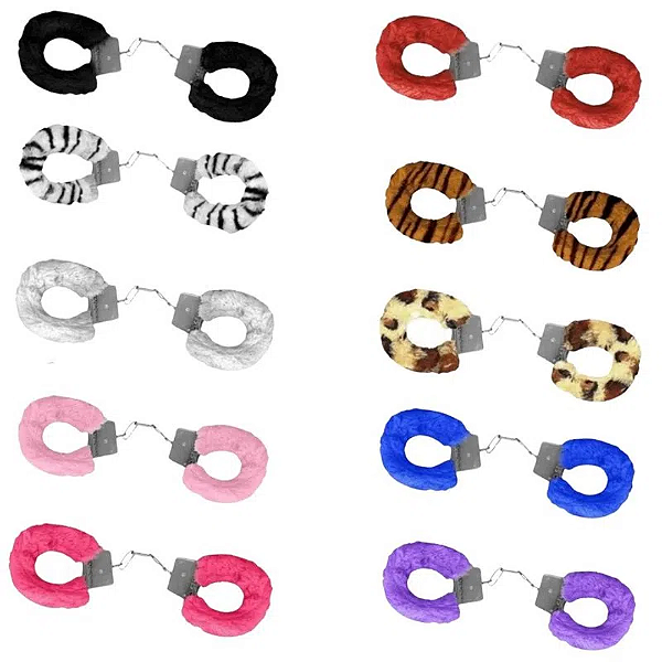 ALGEMA EM METAL COM PELUCIA