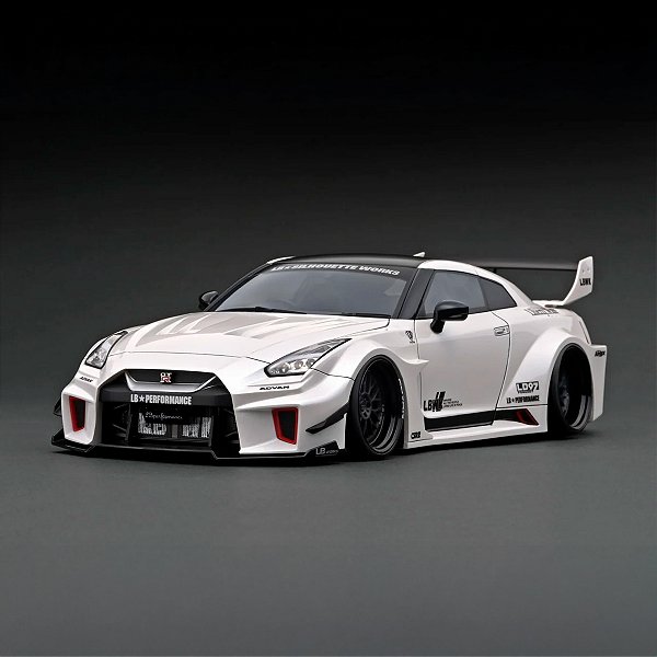 Miniatura Ignition Model 1:18 LB-Silhouette Works GT Nissan 35 GT-RR (Resina)