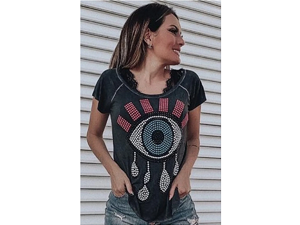T-SHIRT  ESTONADA OLHO GREGO