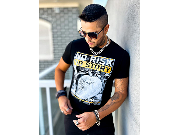 Camiseta No Risk No Story