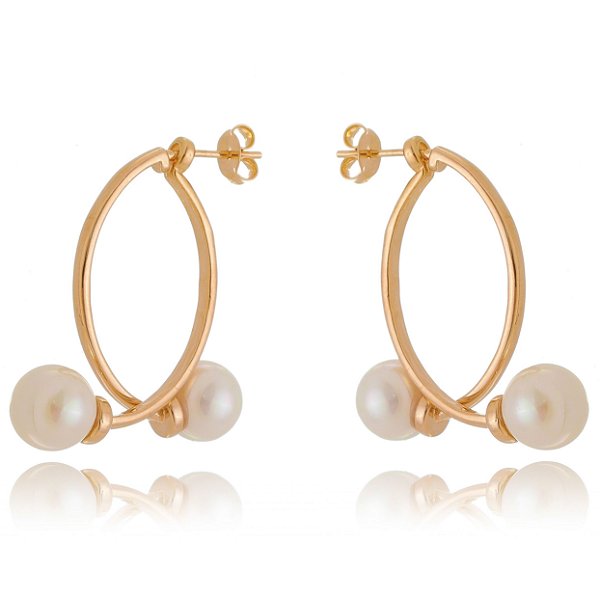BRINCO DOIS ARCOS COM PÉROLAS NA PONTA FOLHEADO A OURO 18K