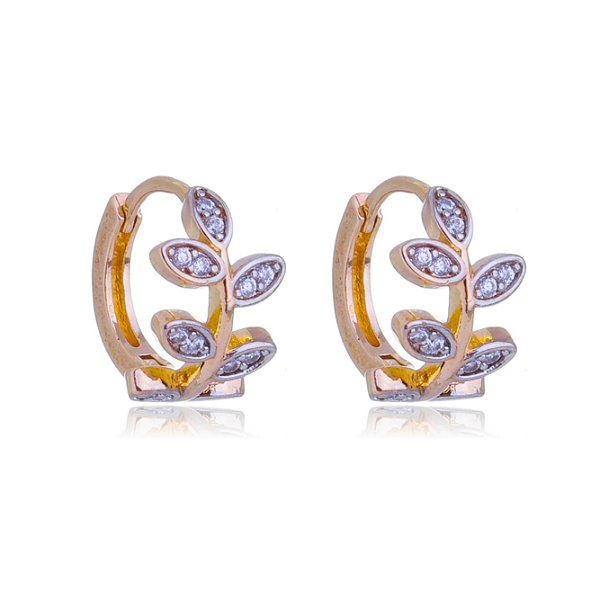 Argola folhas com zircônias folheada a ouro 18k