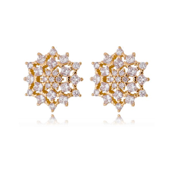 Brinco cravejado com zircônias folheado a ouro 18k