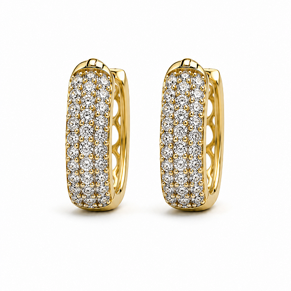 Argola com zircônias folheada a ouro 18k
