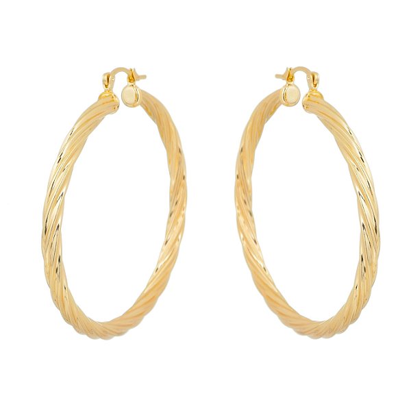 Argola trabalhada folheada a ouro 18k