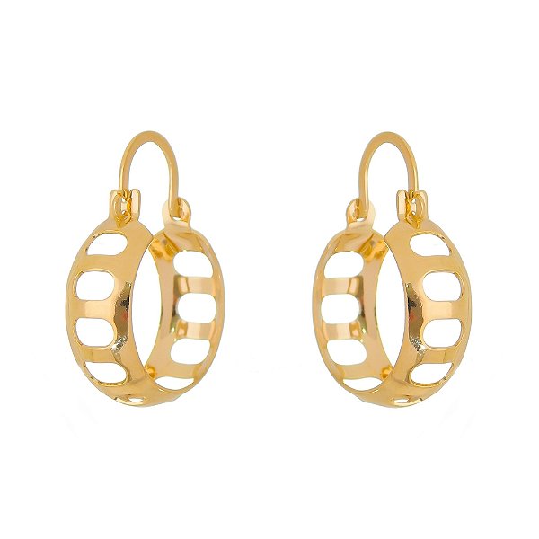 Argola pequena vazada folheada a ouro 18k