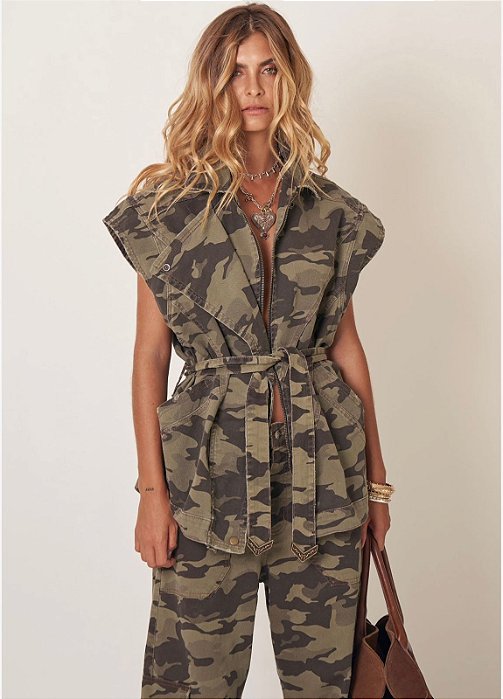 COLETE CAMUFLADO