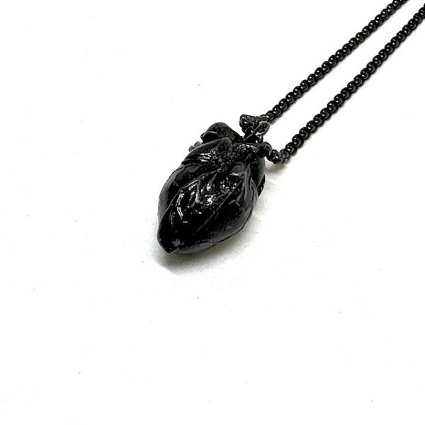 Colar coração realismo black [corrente aço premium]