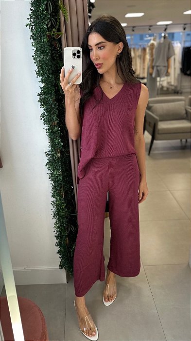 Conjunto Pantacourt Uva