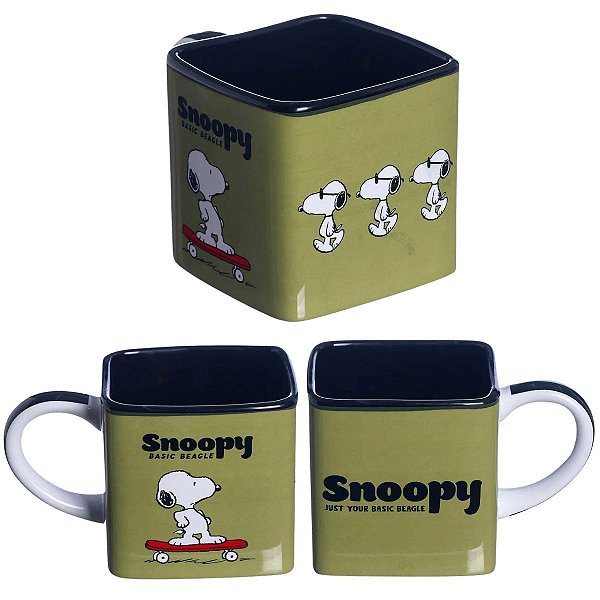 Caneca Snoopy No Skate Cubo 3D Quadrada Cerâmica 300ML Oficial Peanuts