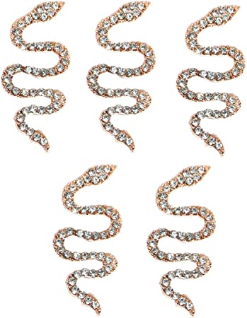 Decoração unhas formato cobra dourado prata nails