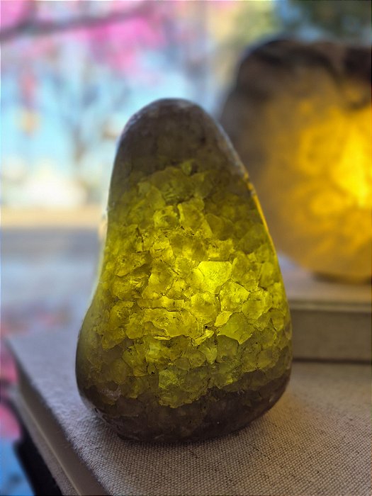 Luminária Em Pedra Geodado Ágata Prasiolita