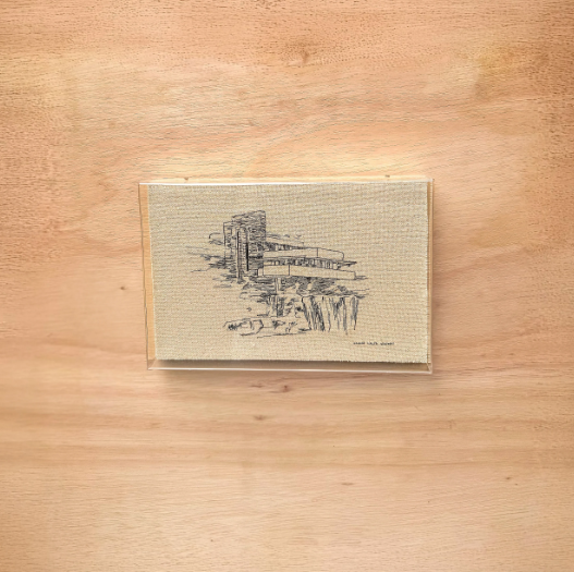 Quadro Em Acrílico Bordado e Madeira Galleria Museu M Frank Lloyd Wright Fallingwater 20x30cm