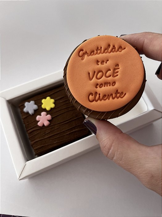 Cortador de biscoito com carimbo Gratidão ter você como Cliente