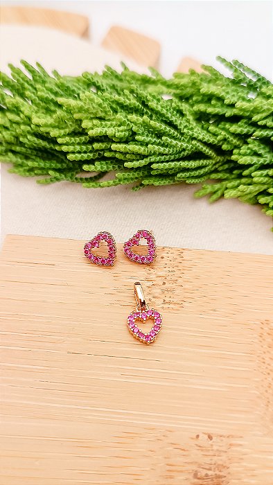 Conjunto Coração cravejado rosa