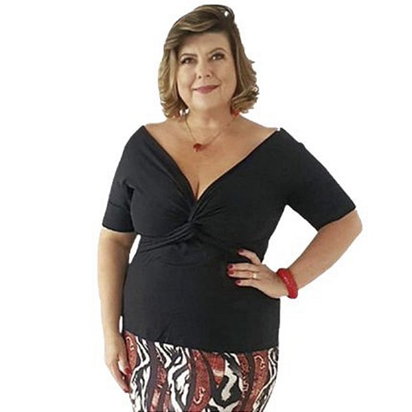 Blusa Canelada Manga Curta Decote Nó