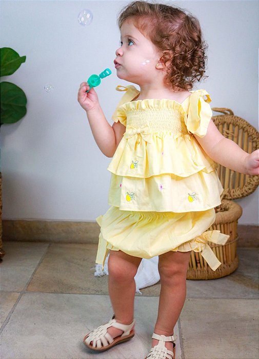 Conjunto Infantil Bata com Culote ou Short Pêssegos e Flores Amarela Roana
