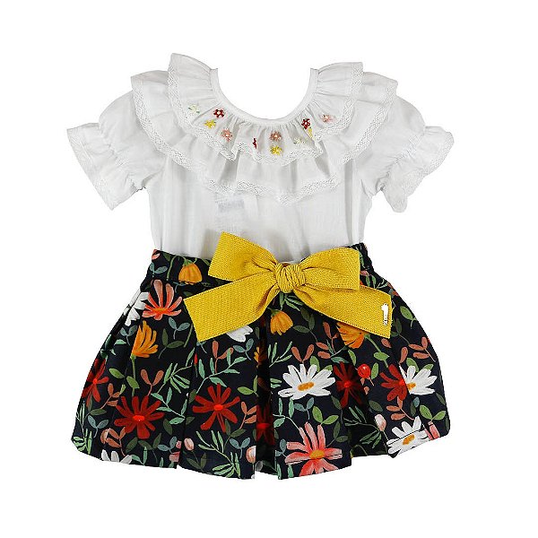 Conjunto Infantil com Blusa Manga Curta e Saia Flores de Outono Estampado Roana