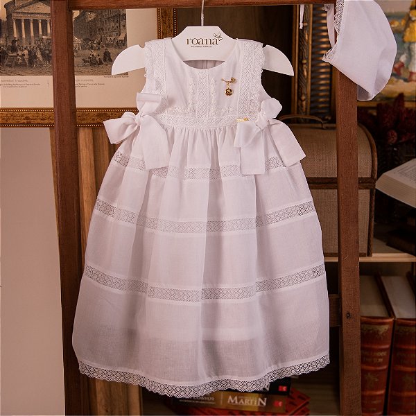 Vestido Infantil Batizado Rendas e Bordados Branco Roana