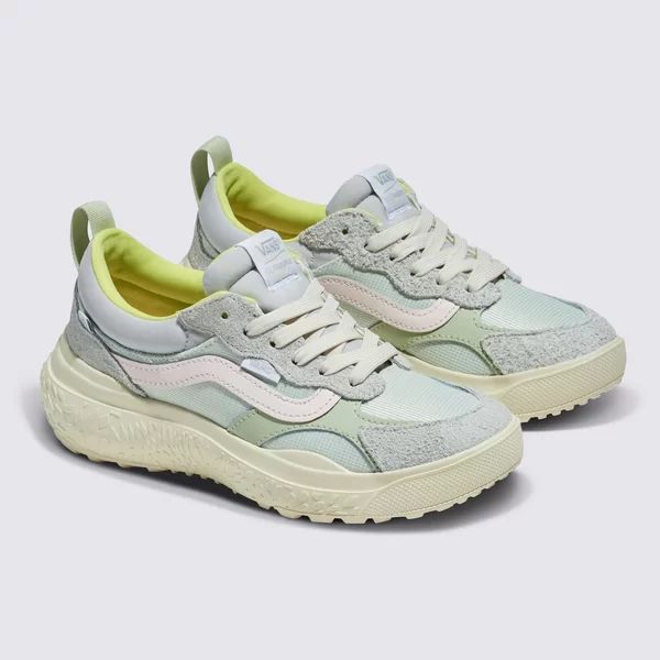 TÊNIS VANS ULTRARANGE NEO VR3 LIGHT YELLOW MULTI