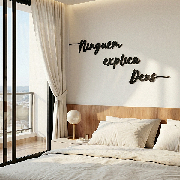 Ninguém Explica Deus - Frase de Parede estilo Lettering