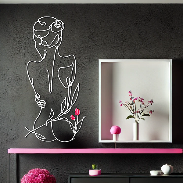 Escultura de Parede em MDF com Acrílico Espelhado – Figura Feminina | Ode das Tulipas