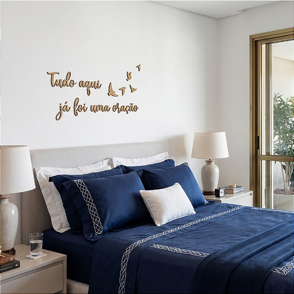 Tudo aqui já foi uma oração - Frase Lettering de Parede em MDF Premium