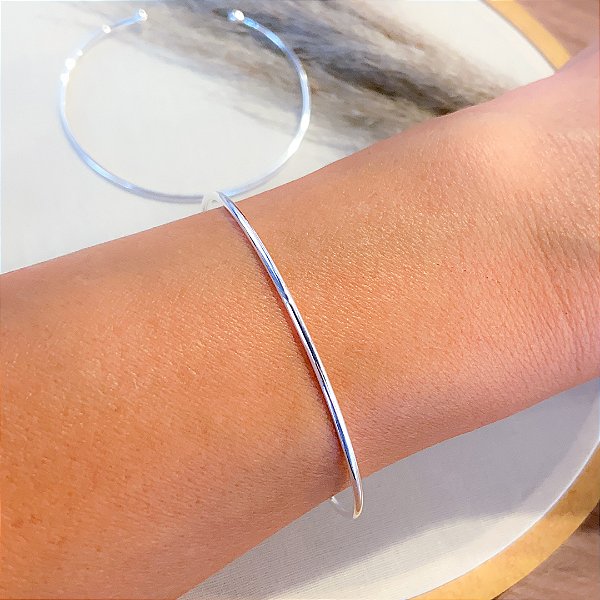 Pulseira Bracelete Liso Prateado