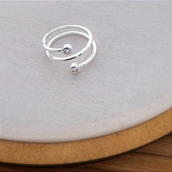 Anel Espiral com Zircônia Prateado