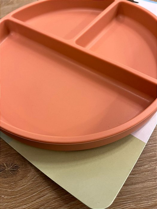 Pratinho em Silicone com Ventosa Rosa Escuro - Buba