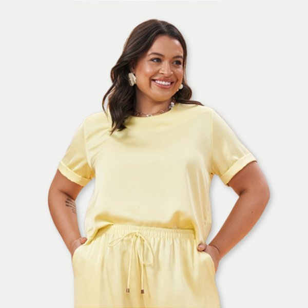 BLUSA LISAMOUR MANGA CURTA CETIM AMARELO FEMININA ADULTO