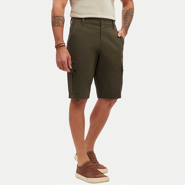 BERMUDA YOUNG BRIM COM ELASTANO CARGO VERDE MILITAR MASCULINA ADULTO